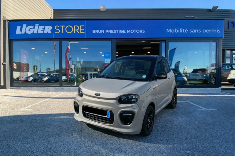 Microcar M.Go Must Progress 2023 – Style et performance avec 16 000 km.