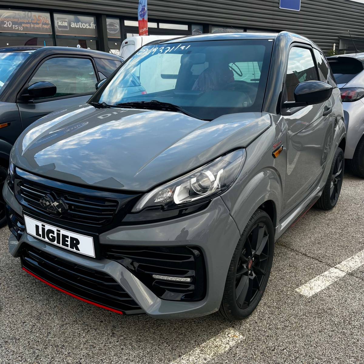 ligier gris asphalt disponible à frejus 