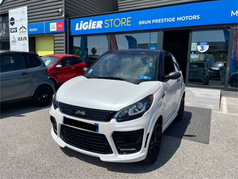 Ligier JS50 Sport Young Progress – Le style et la performance à votre portée chez Ligier Store Puget-sur-Argens